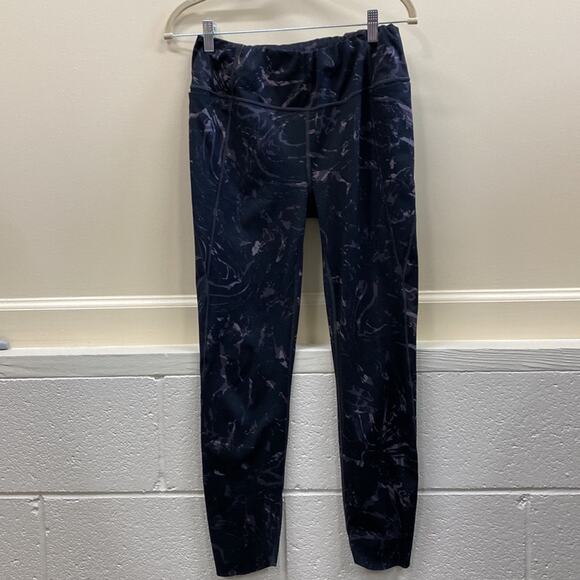 Athleta women’s Medium activewear print pants elastic waist - Picture 1 of 5